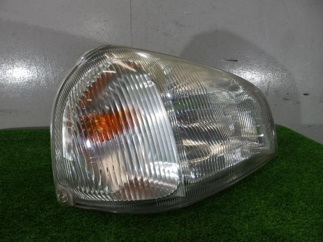  Town Ace GK-KM75 right light / right head light 7K-E 199 27-33 81110-27080 240414