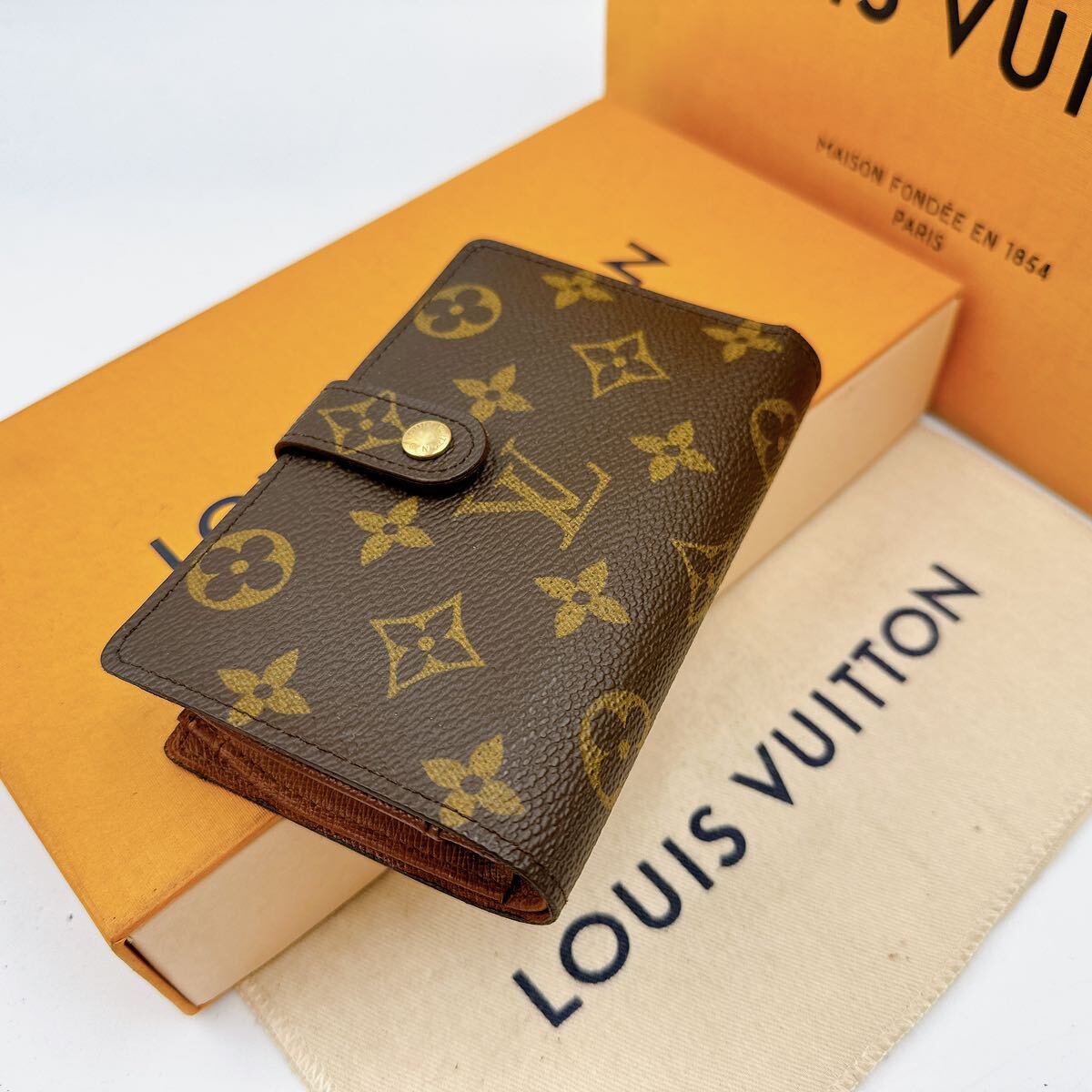 2760【極美品】LOUIS VUITTON ルイヴィトン モノグラム ポルトモネ ビエ ヴィエノワ がま口 二つ折り財布 ウォレット M61663/MI1918の画像1