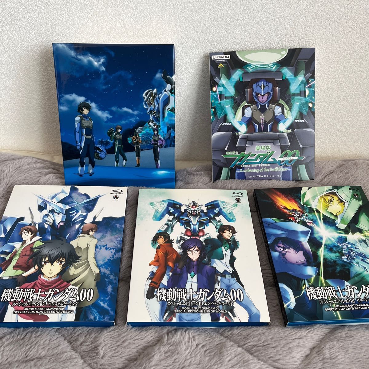 【Blu-ray】機動戦士ガンダム00 TVシリーズ & 劇場版 セット