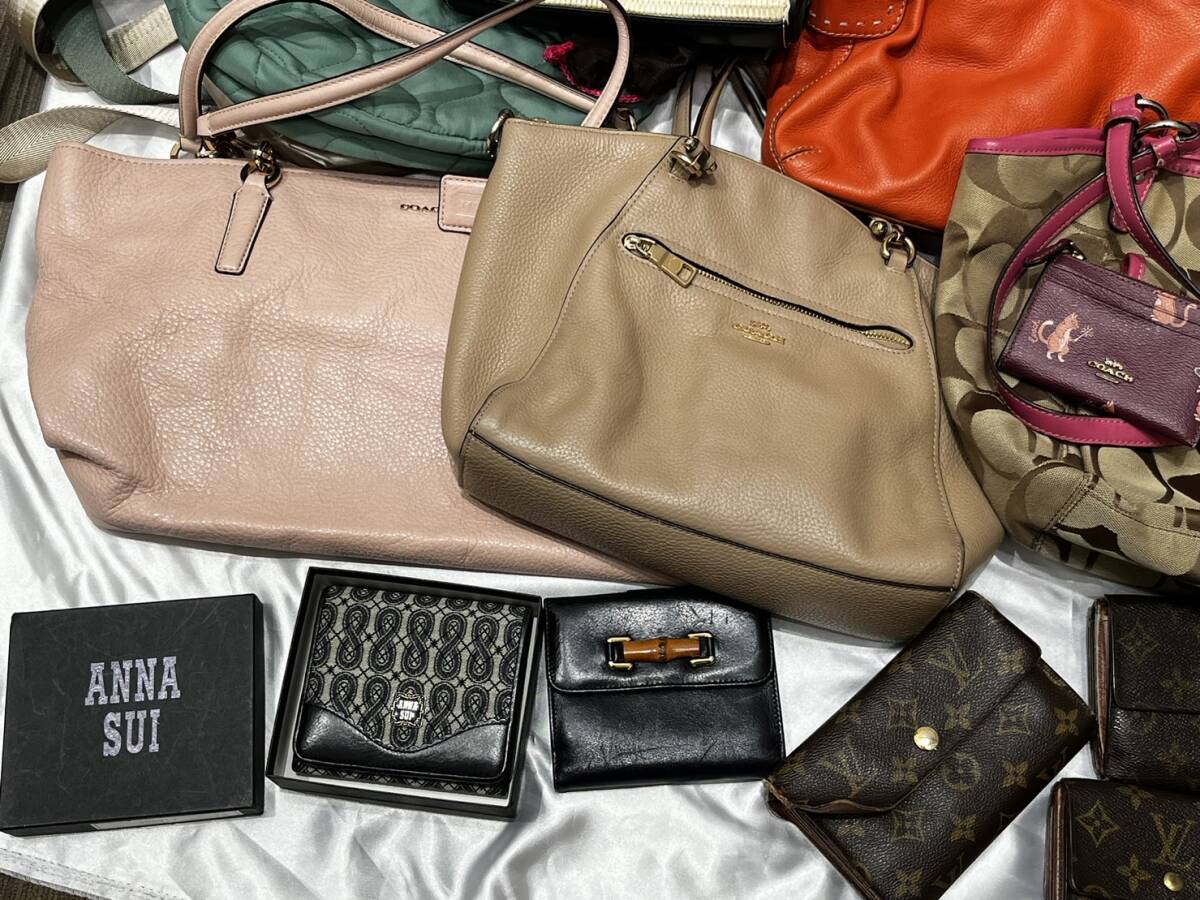 バッグ 財布 大量セット【LouisVuitton/GUCCI/COACH/ANNASUI/KateSpade/ColeHaan/Dakota/ANNEKLEIN 等】現状品 ジャンク扱 バッグまとめの画像4