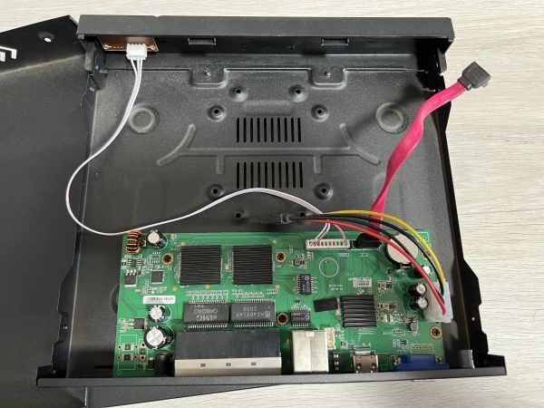 POE防犯カメラ用NVR 4ch ネットワークビデオレコーダー1台 H.265録画録音 500万画素カメラ対応 ONVIF 動作未確認ジャンク品「NVR4JUNK」の画像4