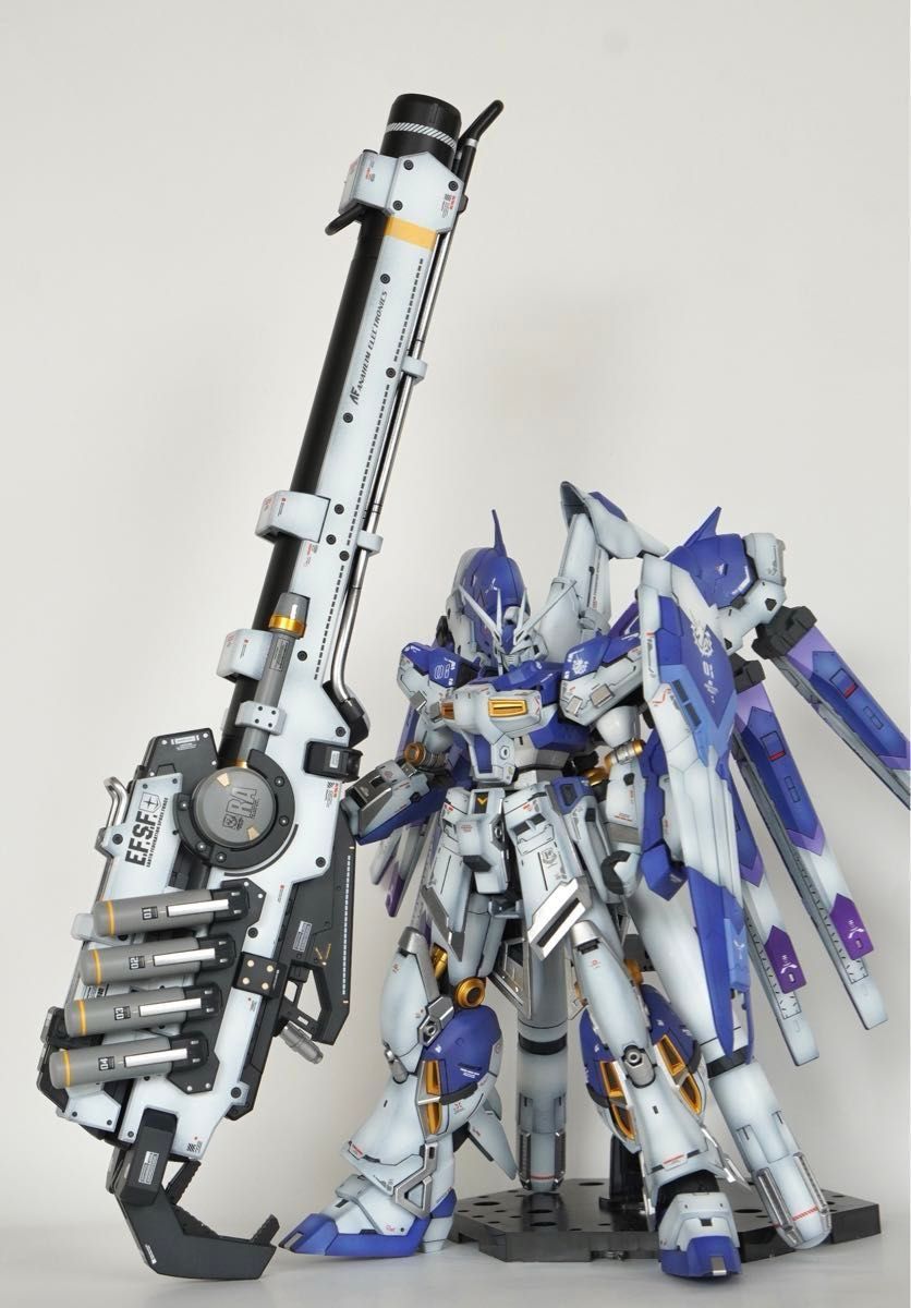 ハイニューガンダム hi νガンダム RG 塗装済 完成品 ハイパー ハイニューガンダム hi νガンダム RG 塗装済 完成品 ハイパー