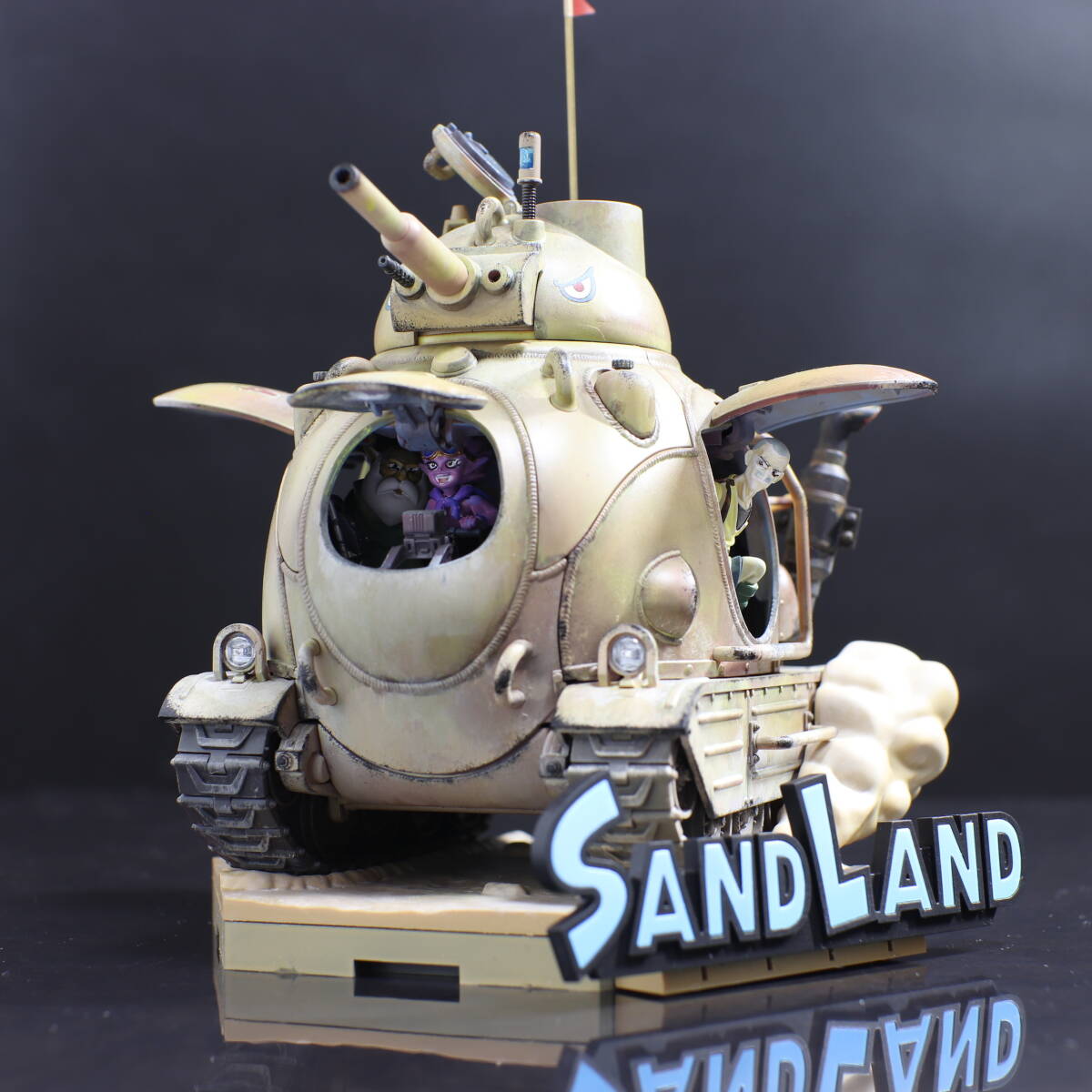 SAND LAND Sandra ndo страна . армия танк .104 номер машина 1/35 BANDAI SPIRITS покрашен конечный продукт 