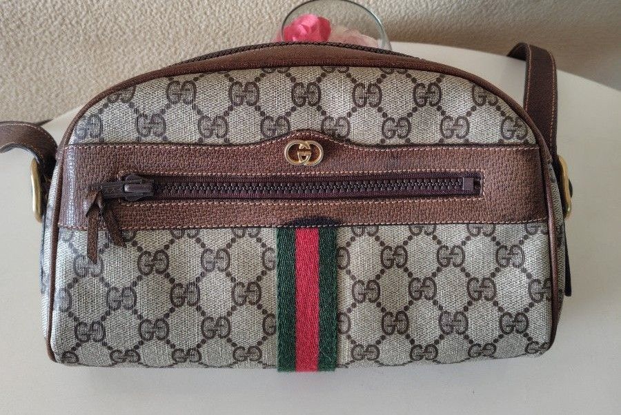 オールドグッチ ショルダーバッグ シェリーライン　激レア　美品 斜め掛けバッグ　インターロッキング　GG　GUCCI　ヴィンテージ