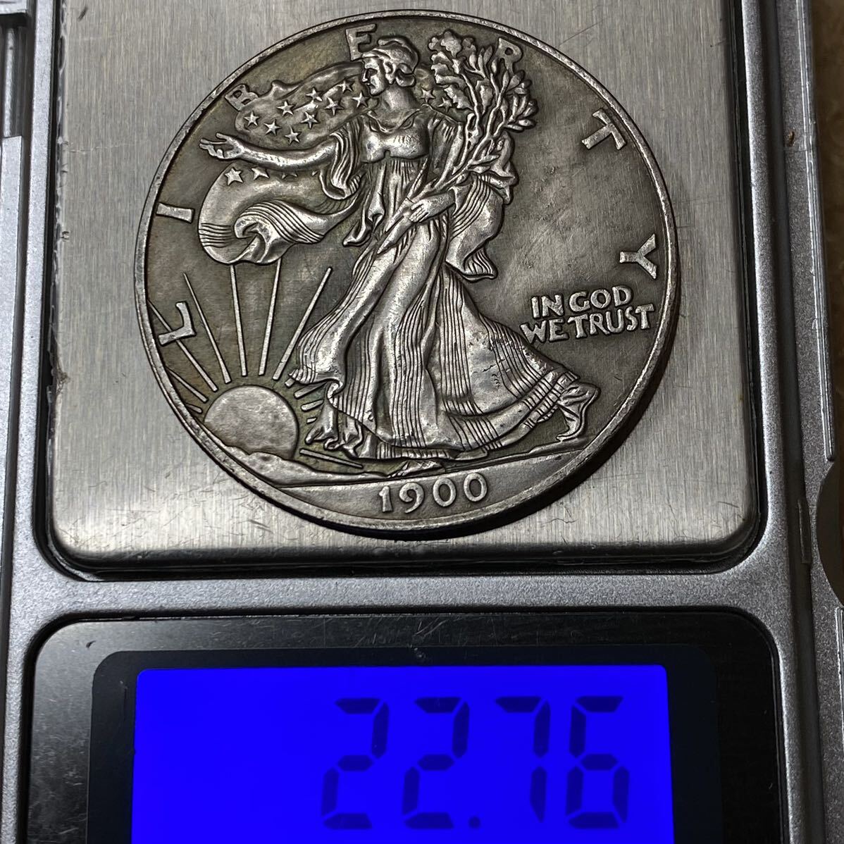 ウォーキングリバティ銀貨 アメリカ古銭 約22.76g 硬貨 コイン イーグル 一円銀貨 _画像7