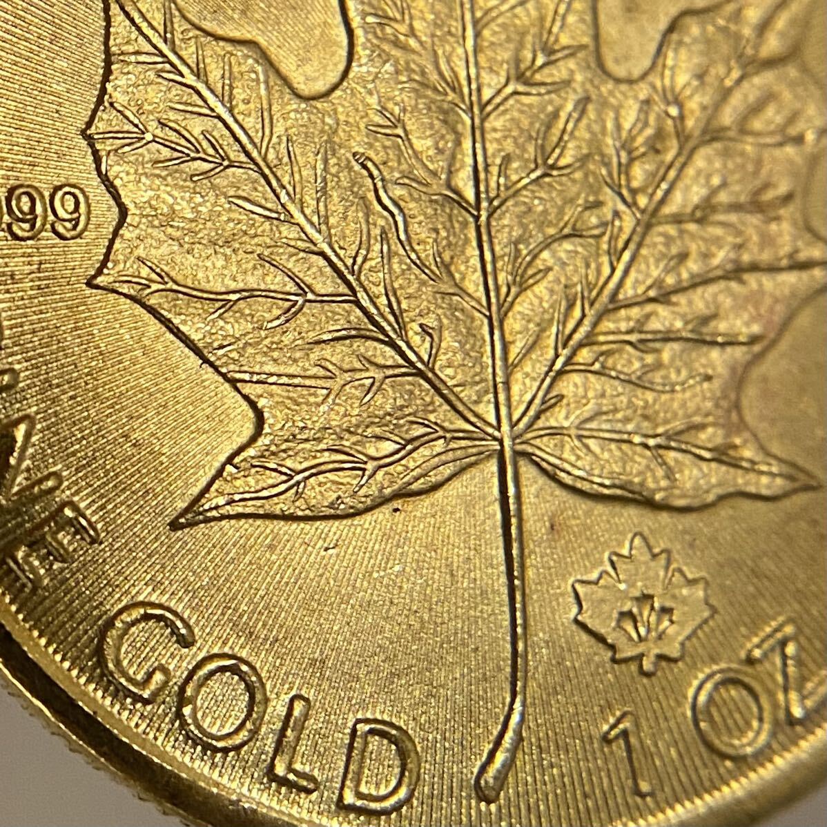 金貨 カナダ古銭 メープル金貨 参考品 約10.57g 2021 一円貨幣 硬貨骨董品コインコレクション の画像4