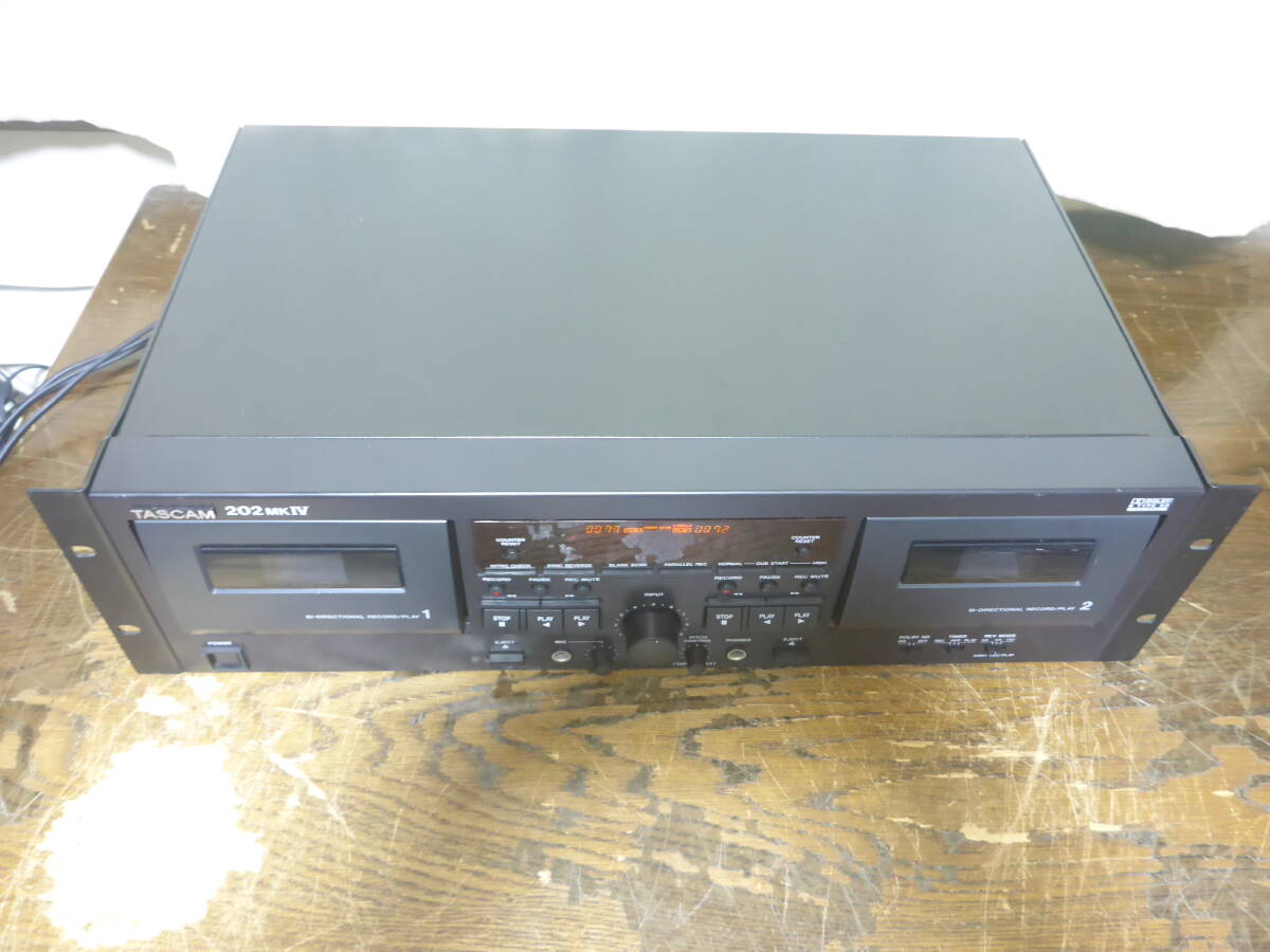 TASCAM　　202MKⅣ 業務用Wカセットレコーダー　タスカム