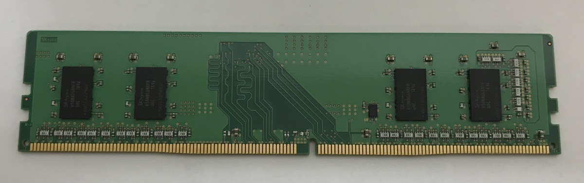 SK HYNIX PC4-2400T 4GB DDR4 デスクトップ用メモリ 288ピン PC4-19200 4GB DDR4 DESKTOP RAM 中古品動作品の画像2