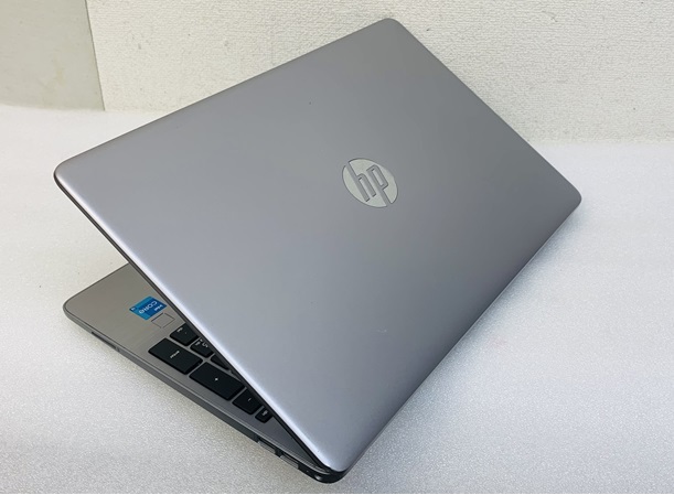 HP 250 G8 NOTEBOOK PC i3 no. 11 generation Intel Core i3 1115G4 TOKYO HP laptop memory 8GB SSD256GB 15.6 HP WINDOWS LAPTOP