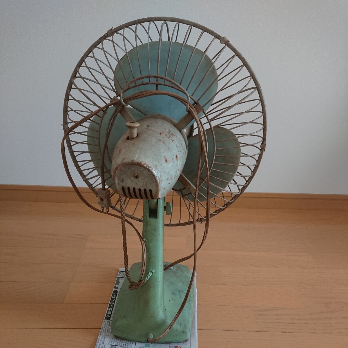 [1円スタート][ジャンク品] 昭和レトロ NATIONAL ナショナル ELECTRIC FAN 扇風機 TYPE 30DB 9-1622 KDK アンティーク インテリアの画像2