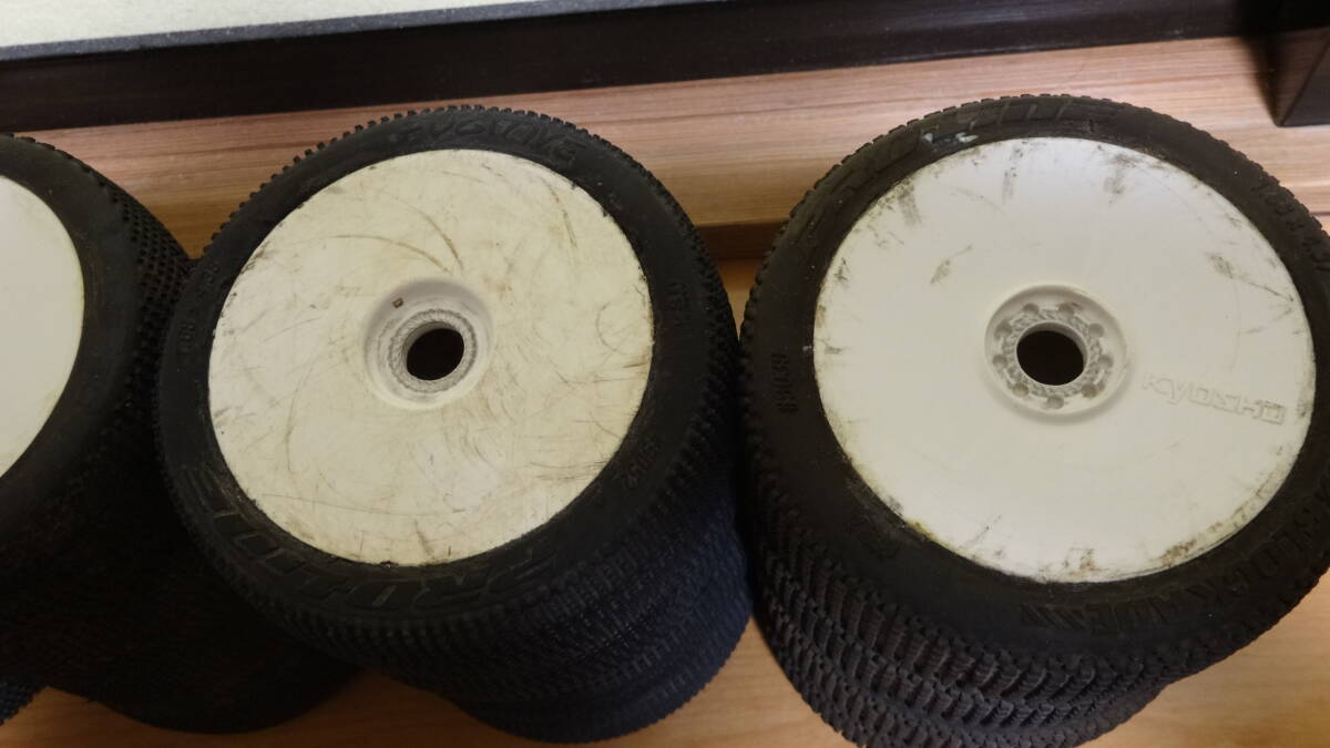 * Kyosho * Mugen . machine *AKA* Pro line 1/8 buggy tire 4 stand amount ( secondhand goods )*