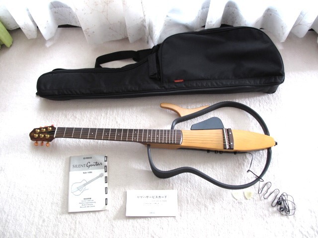 YAMAHA・ヤマハ　サイレントギター　SLG-100S　使用美品_画像1