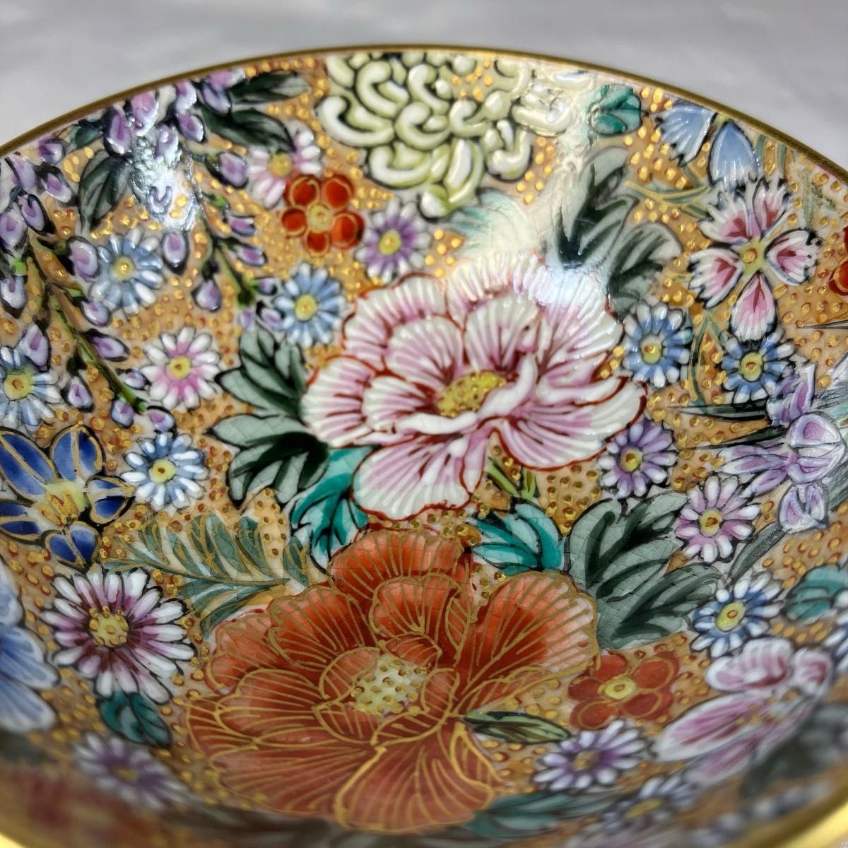 九谷焼/未使用】平盃 百花 金彩 共箱付【九谷 光仙窯/石川県】さ 九谷焼/未使用】平盃 百花 金彩 共箱付【九谷 光仙窯/石川県】さ