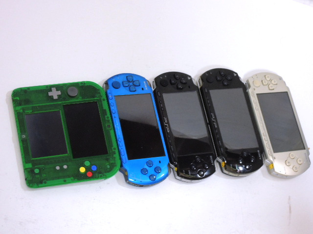 【 ゲーム機　26台 】 New3DSLL ・ 3DSLL ・3DS ・2DS ・PSP ・など 計26台 （未チェック・ジャンク）任天堂など ＃156_画像7