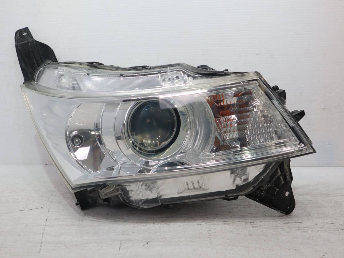 在庫整理 キレイ 【コーティング済】 HID キセノン 100‐59207 BR42-34 パレット SW MK21S ルークス ML21S ヘッドライト 左右の画像2