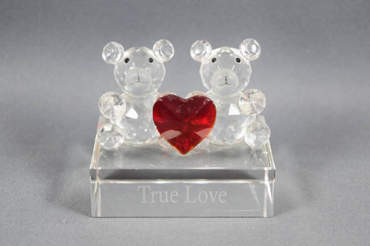 True Love くま 熊 クマ ハート クリスタルガラス フィギュリン 置物 オブジェ インテリア 検索/ スワロフスキー SWAROVSKIの画像1