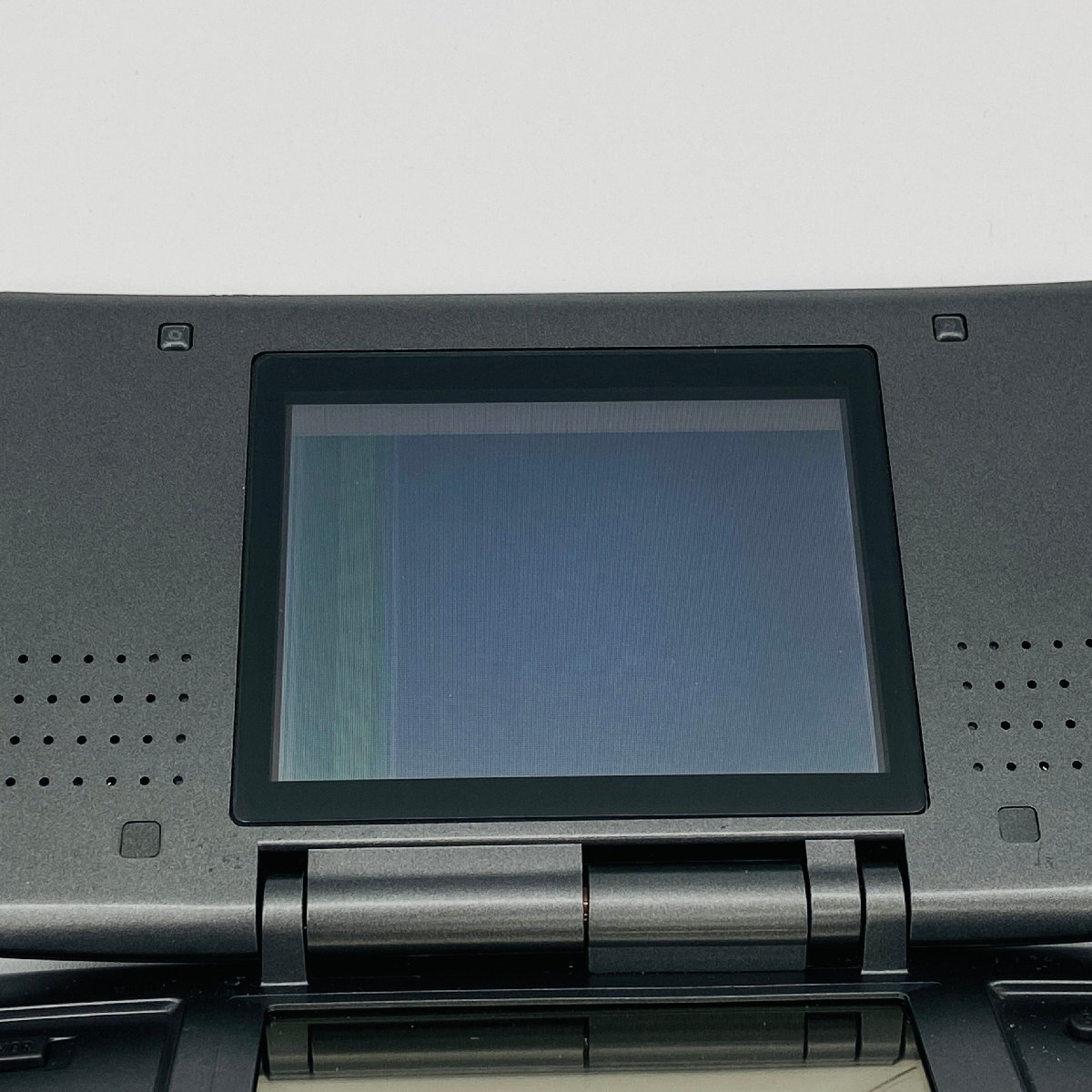 【641-12757w】【ジャンク】Nintendo　DS本体のみ_画像3