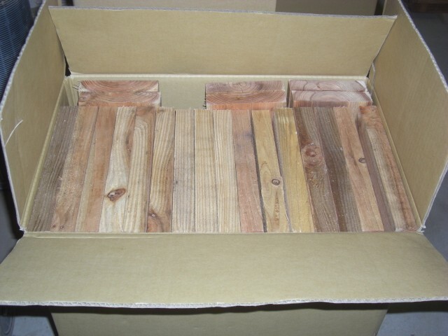 杉 日本蜜蜂巣箱材 自然乾燥灰汁抜き済み 276mm（長）×24ｍｍ（厚）×150ｍｍ幅 40枚：ヤマト便Fサイズの画像2