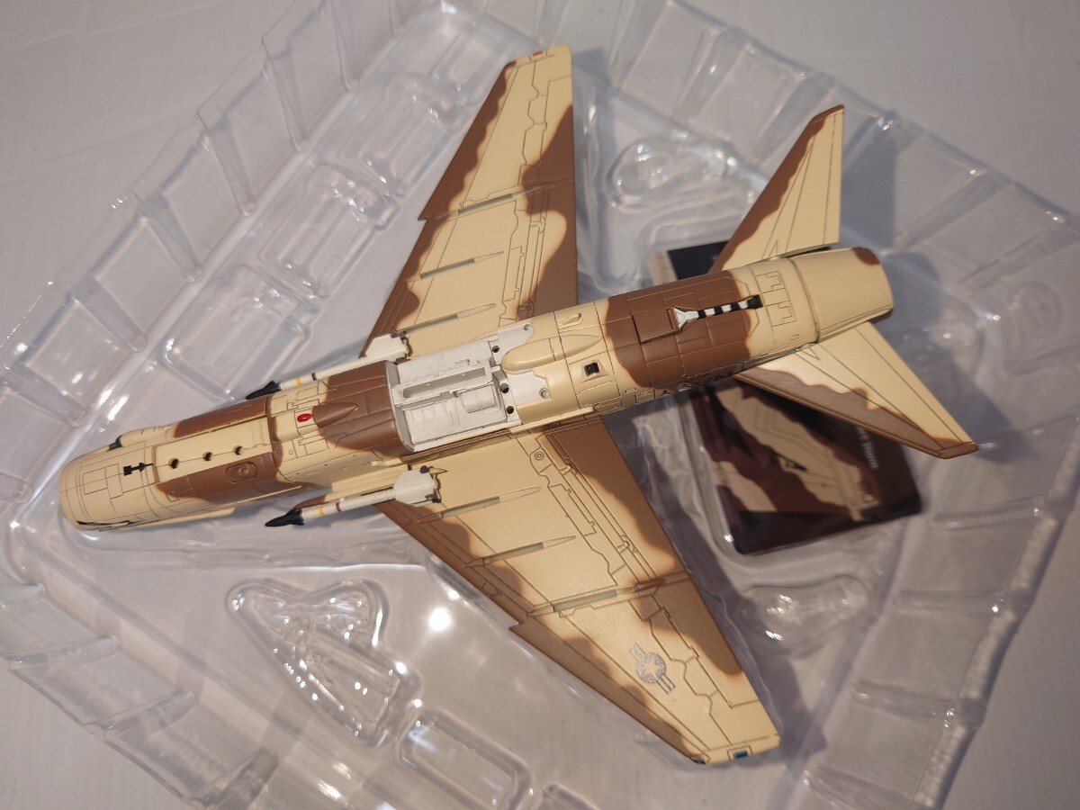 A-7E コルセアII VA-72 AC400 1991 Desert Storm CENTRY WINGS 1/72 センチュリーウィングス ホビーマスター HOBBYMASTER エフトイズ_画像10