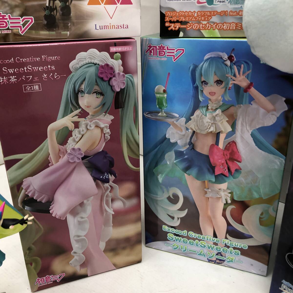 初音ミク フィギュア＆グッズまとめ プロセカ ニーゴ ビターパティシエ アイマイナ 桜ミク KAITO 抹茶パフェ ちょこのせ 15周年の画像3