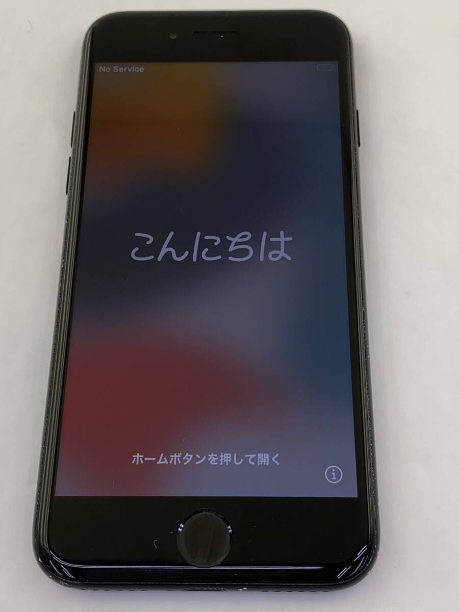 【動作確認済】iPhone7 128GB Black アイフォン7 ブラック 黒 本体 A1779 利用制限 docomo〇 バッテリー修理 の画像3