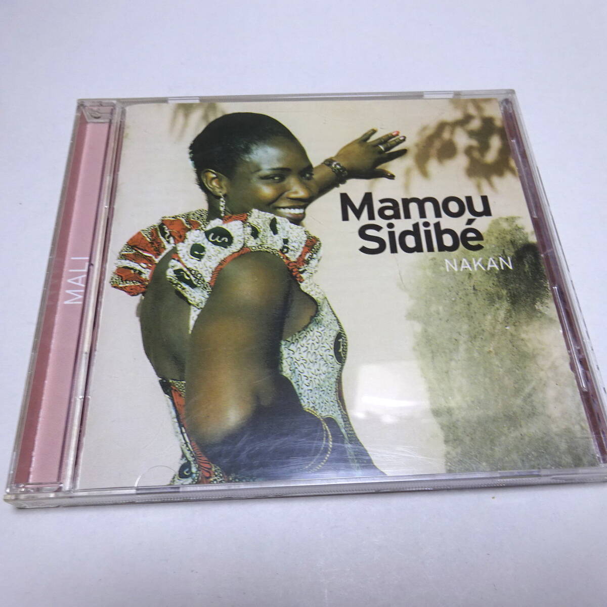 輸入盤「Mamou Sidibe / Nakan」マモウ・シディベ/アフリカ音楽/ワールドミュージック_画像1