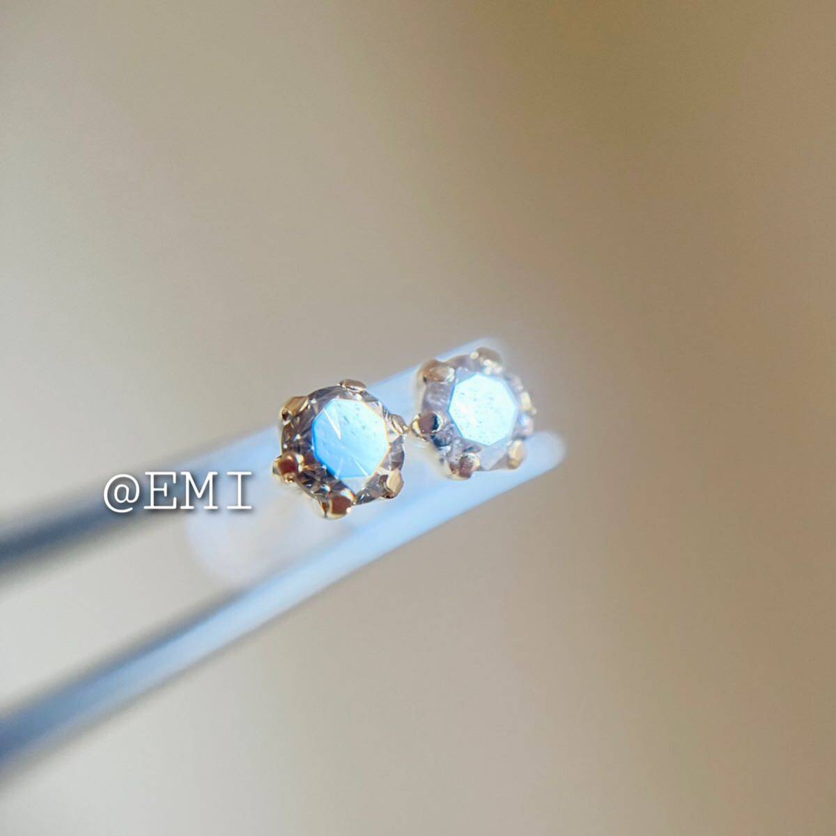 【スペシャルセール☆】 K18 18金イエローゴールド 天然ダイヤモンド AAグレード 0.40ct ピアス DIAMOND K18YGの画像4