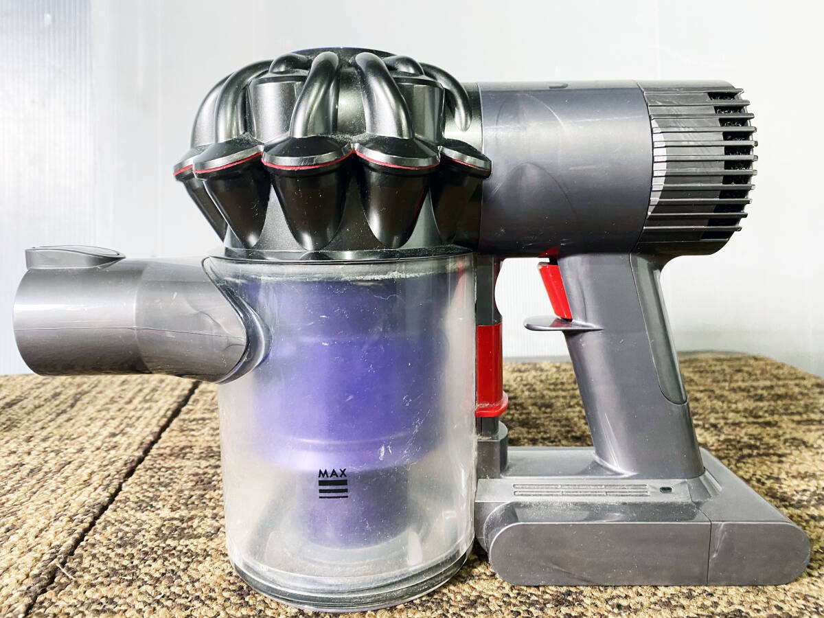 ◎★ 中古★dyson/ダイソン　コードレスクリーナー　充電式掃除機　【DC74】D90Y_画像2