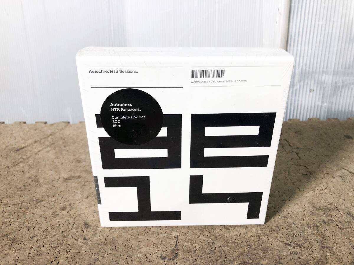 ◎★新品未開封★CD BOX AUTECHRE オウテカ NTS SESSIONS. コンプリートボックスセット 8枚組【AUTECHRE NTS Sessions.】D9KBの画像1