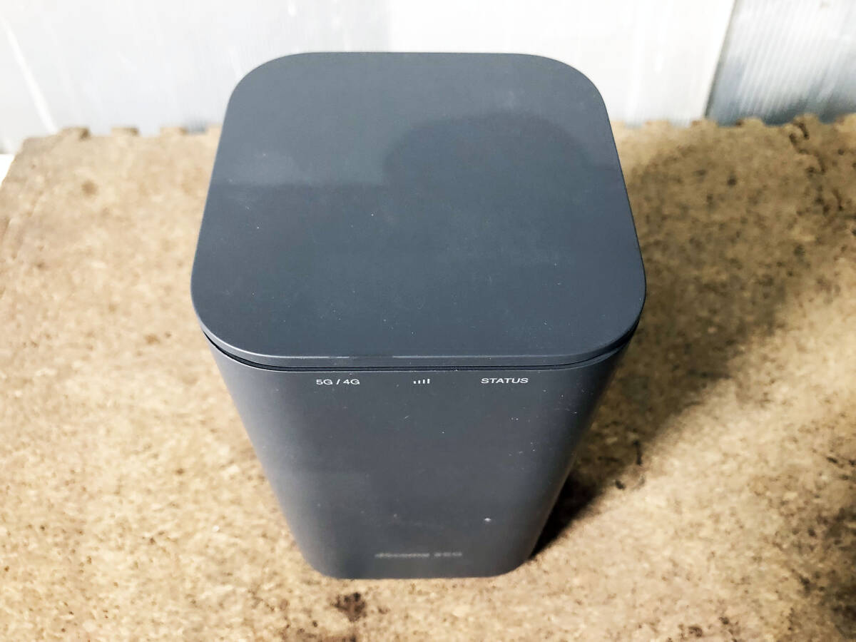 ★ 中古★NTTドコモ home 5G HR01 ホームルーター【HR01 】DC2Xの画像4