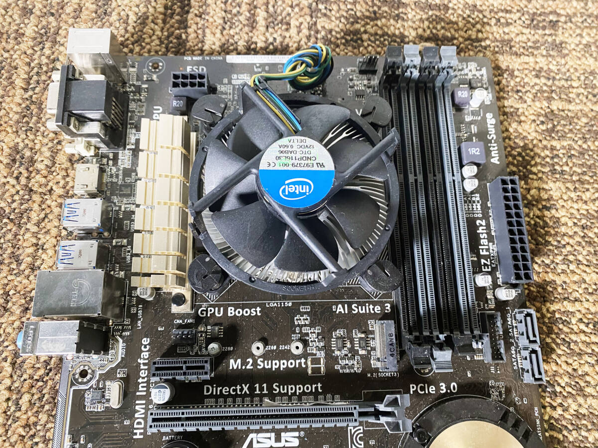 ★ジャンク扱い品 中古★ ASUS H97-PLUS マザーボード 本体【H97-PLUS】DC8A_画像2