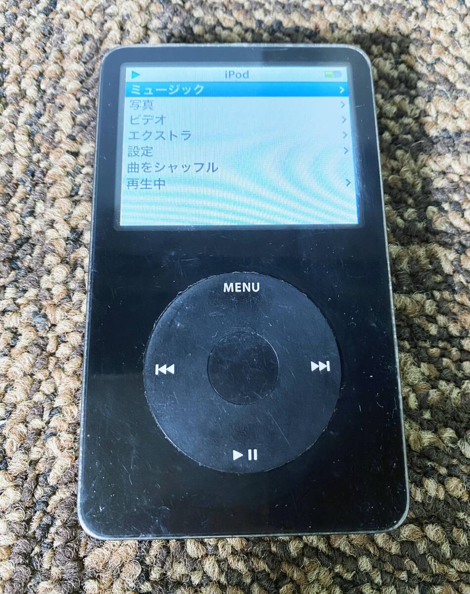 ◎★ 中古★Apple/アップル  iPod classic（アイポッド） 30GB デジタルオーディオプレーヤー ブラック【A1136】D8OUの画像1