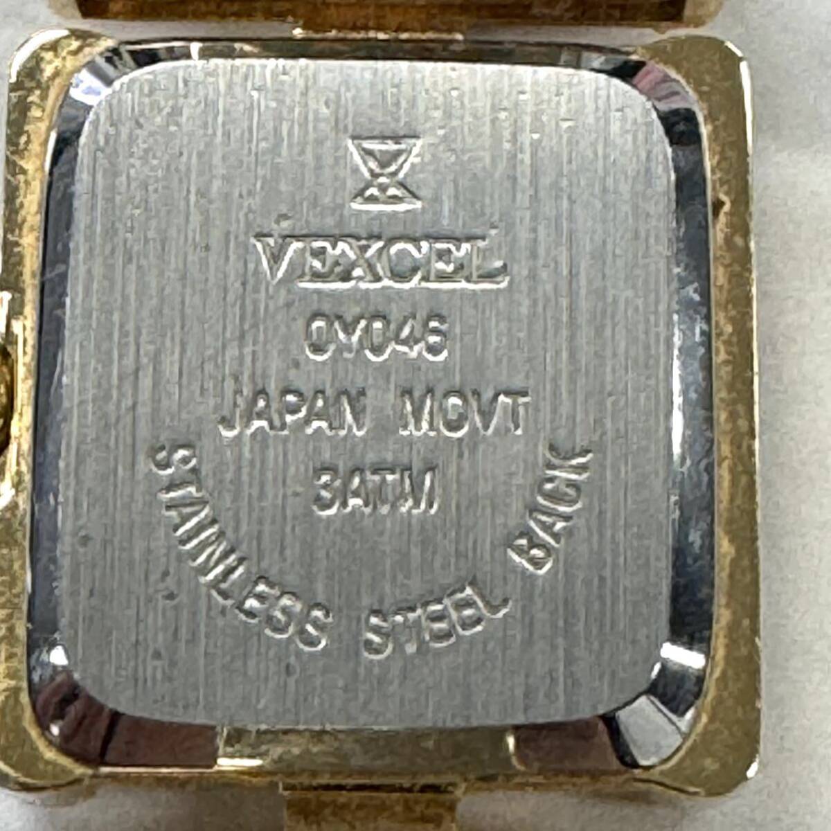 A0029 腕時計VEXCEL 0Y046 JAPAN MOVT 3ATM ジャンク品 中古 訳ありの画像4