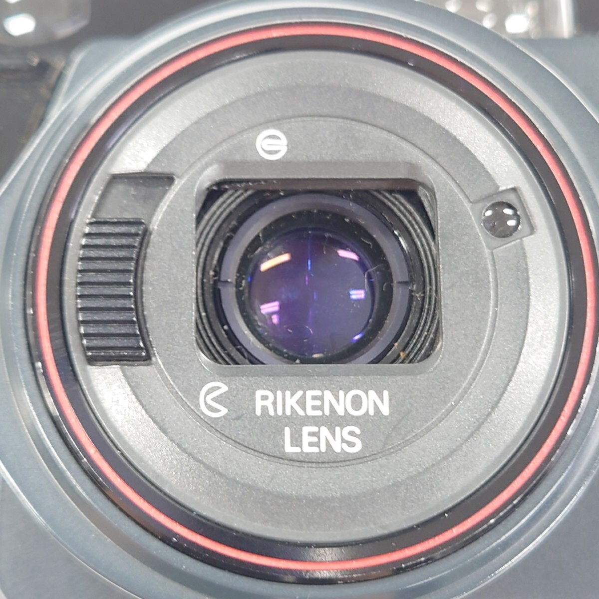 I909 カメラ まとめ FUJIFILM FinePix A210 3x OPTICAL ZOOM f=5.5-16.5mm RICOH TF-200D WIDE f=38mm TELE f=65mm 中古 ジャンク品 訳ありの画像10