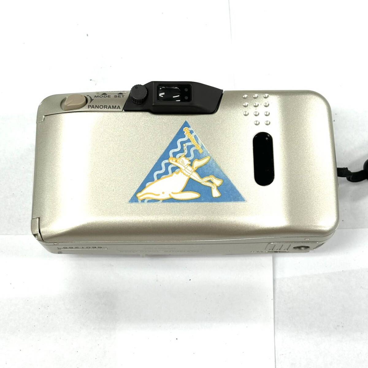 H2865 カメラ フィルムカメラ OLYMPUS オリンパス μ [mju:] ZOOM 140 DELUXE 38-140mm ジャンク品 中古 訳ありの画像4