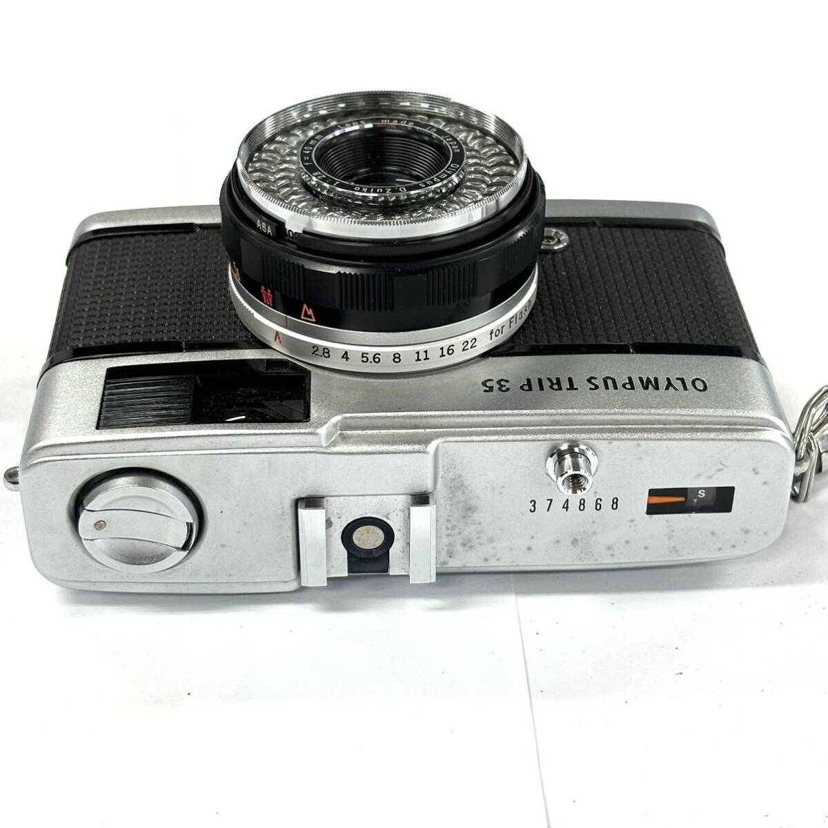 H2872 フィルムカメラ カメラ OLYMPUS TRIP35 オリンパス Olympus D.Zuiko 1:2.8 f＝40mm ジャンク品 中古 訳ありの画像6