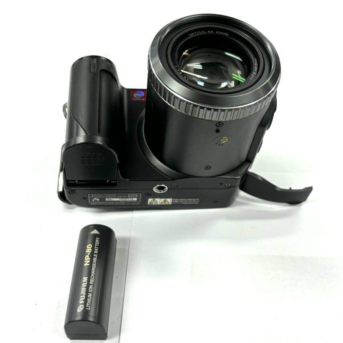 H2877 デジタルカメラ FUJIFILM FinePix 6900Z 13.2× HONEYCOM ZOOM SUPER-EBC FUJINON LENS OPTICAL 1:2.8-3.1 f＝7.8-46.8mm 中古の画像8