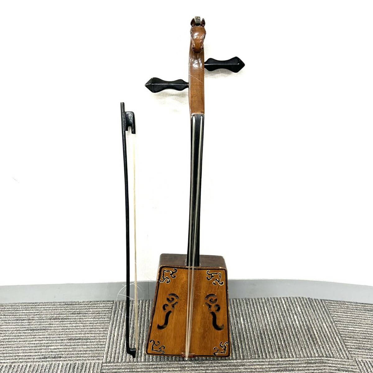 Y577 музыкальные инструменты этнический музыкальный инструмент лошадь голова кото утиль б/у с некоторыми замечаниями 