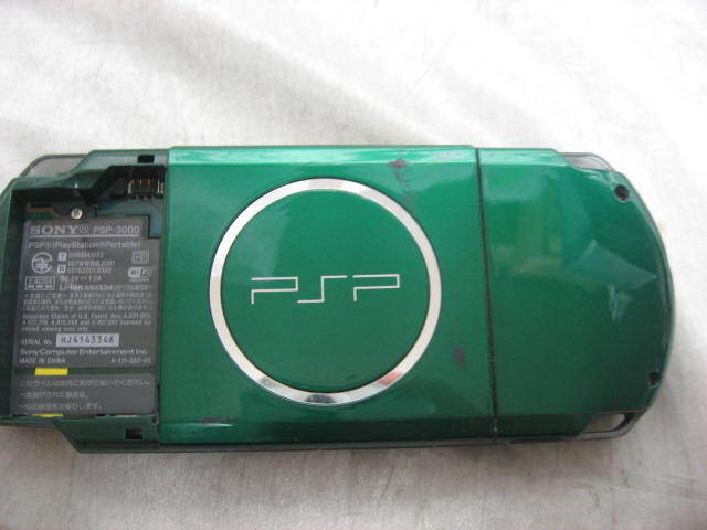 PSP　プレイステーション・ポータブル　グリーン　PSP-3000　本体　ゲーム機　現状品_画像2