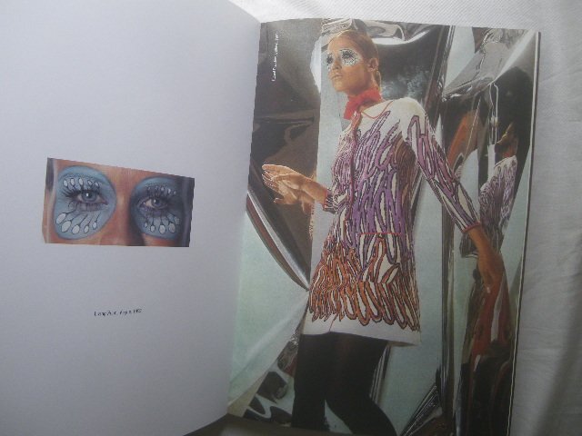 エマニュエル・ウンガロ Emanuel Ungaro 豪華ファッションブック ツイッギー/リチャード・アベドン/アーヴィング・ペン/Peter Knappの画像2