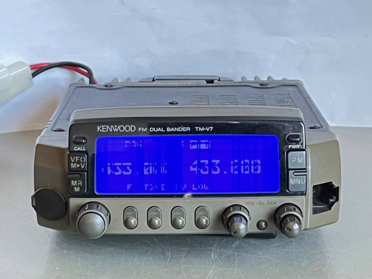 KENWOOD TM-V7S VV/UU表示対応ハイパワートランシーバーの画像1