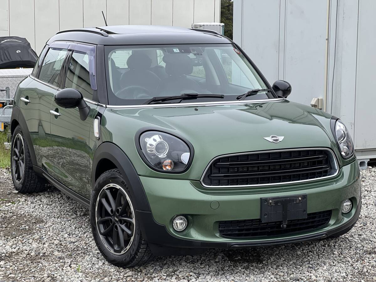 車検まる2年付き/MINI/クーパーDクロスオーバーALL4/4WD/ディーゼルターボ/革シート/サンルーフ/雰囲気抜群!!お洒落なジャングルグリーン!!の画像3