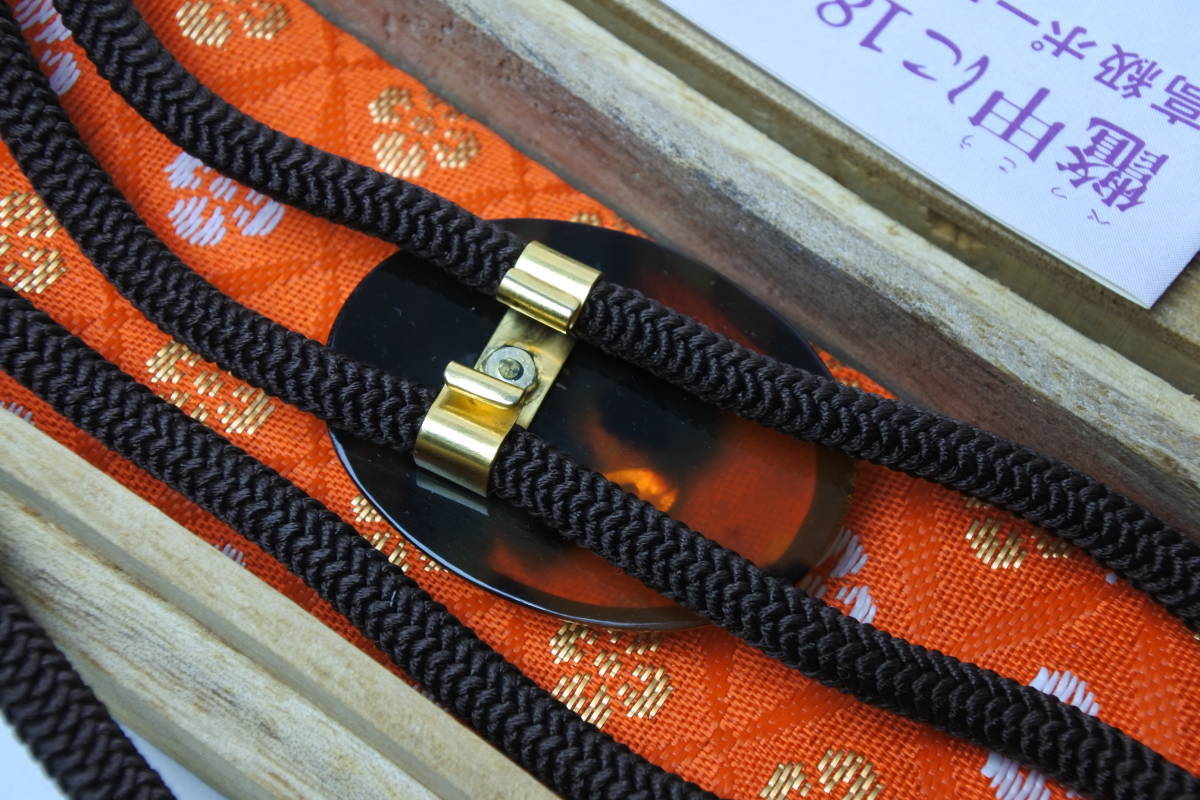 皇室特別発行品 天皇皇后陛下ダイヤモンド婚式記念18金・菊御紋、鳳凰