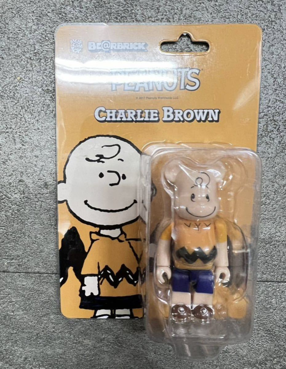 未開封保存品 WE LOVE PEANUTS CHARLIE BROWN BE@RBRICK 100% ベアブリック チャーリーブラウン スヌーピー ピーナッツPEANUTSの画像2