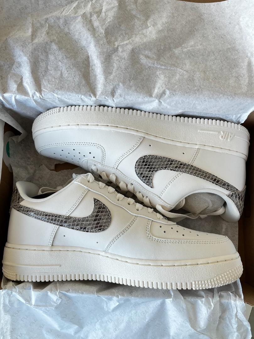 ★送料込み！！！★新品 定価16170円 Nike Air Force1 ナイキ エアフォース1 スネーク蛇 SIZE 25cm 他のサイズもあります。の画像1