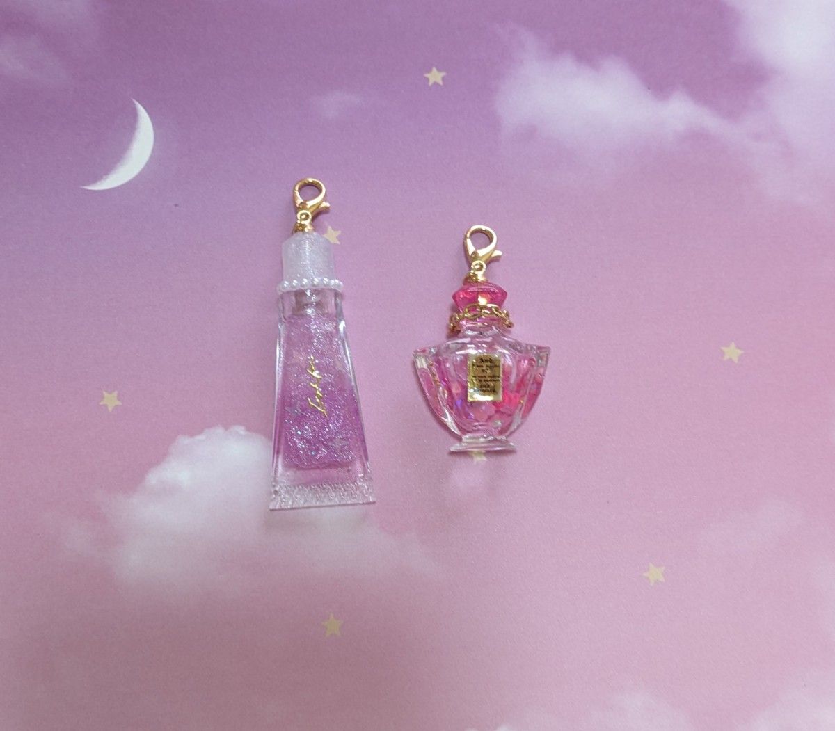 お姫様のコスメ　アイシャドウとPinkOil in 香水瓶 or リップグロス
