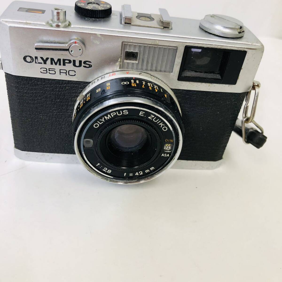 ジャンク OLYMPUS オリンパス フィルムカメラ 35RC E.ZUIKO レトロ カメラ 現状品 コンパクトカメラの画像2