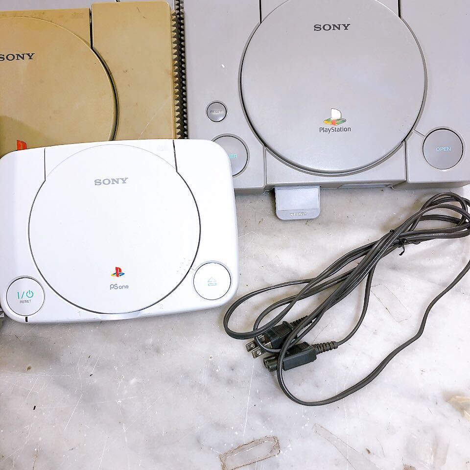 ジャンク SONY ソニー プレイステーション PlayStation 初代 PSone SCPH-1000/5500/7000/9000 SCPH-100 通電確認のみ プレステ本体まとめの画像7