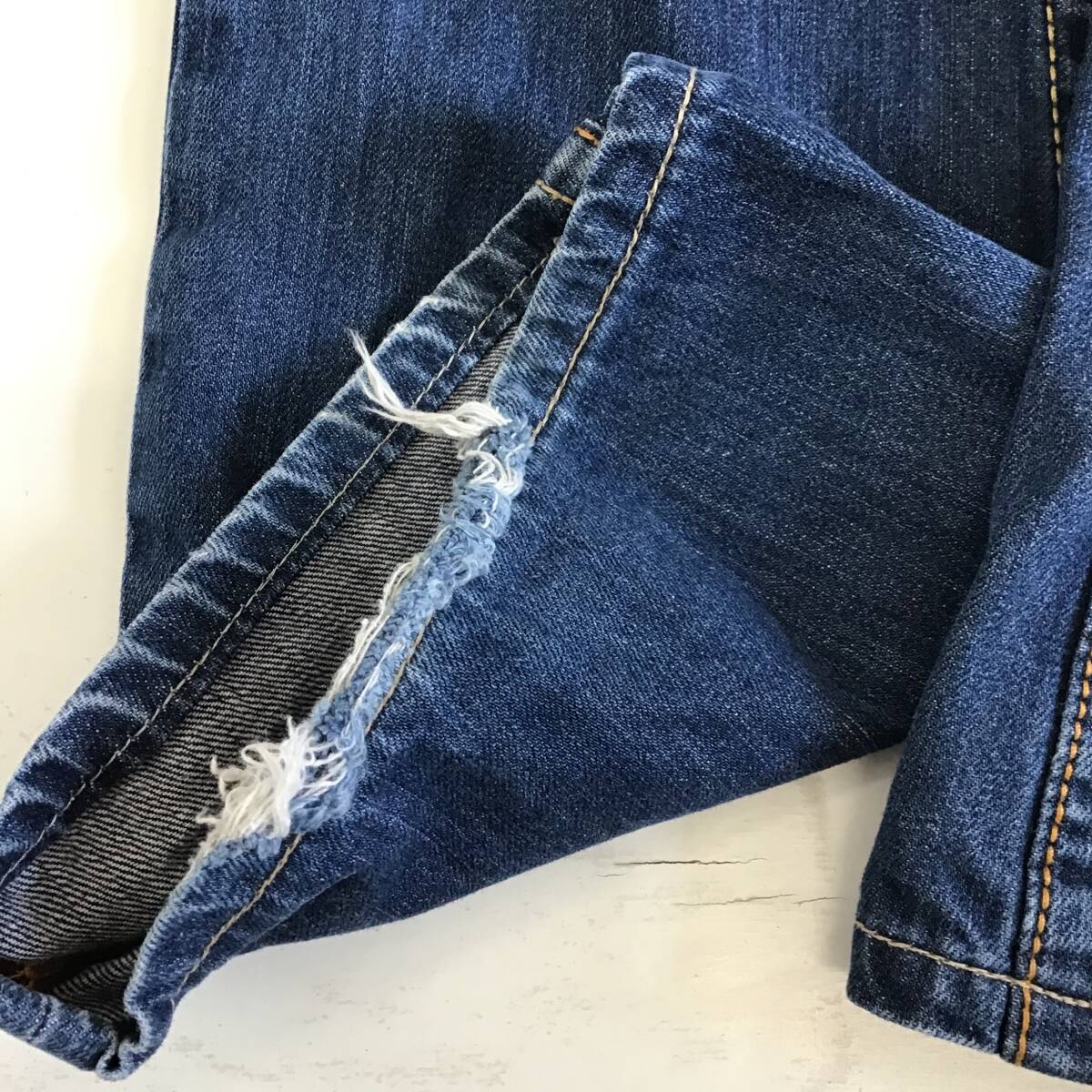 { H 686}TRUE RELIGION True Religion джинсы Denim брюки женский made in USA низ 1 иен старт America б/у одежда б/у одежда .