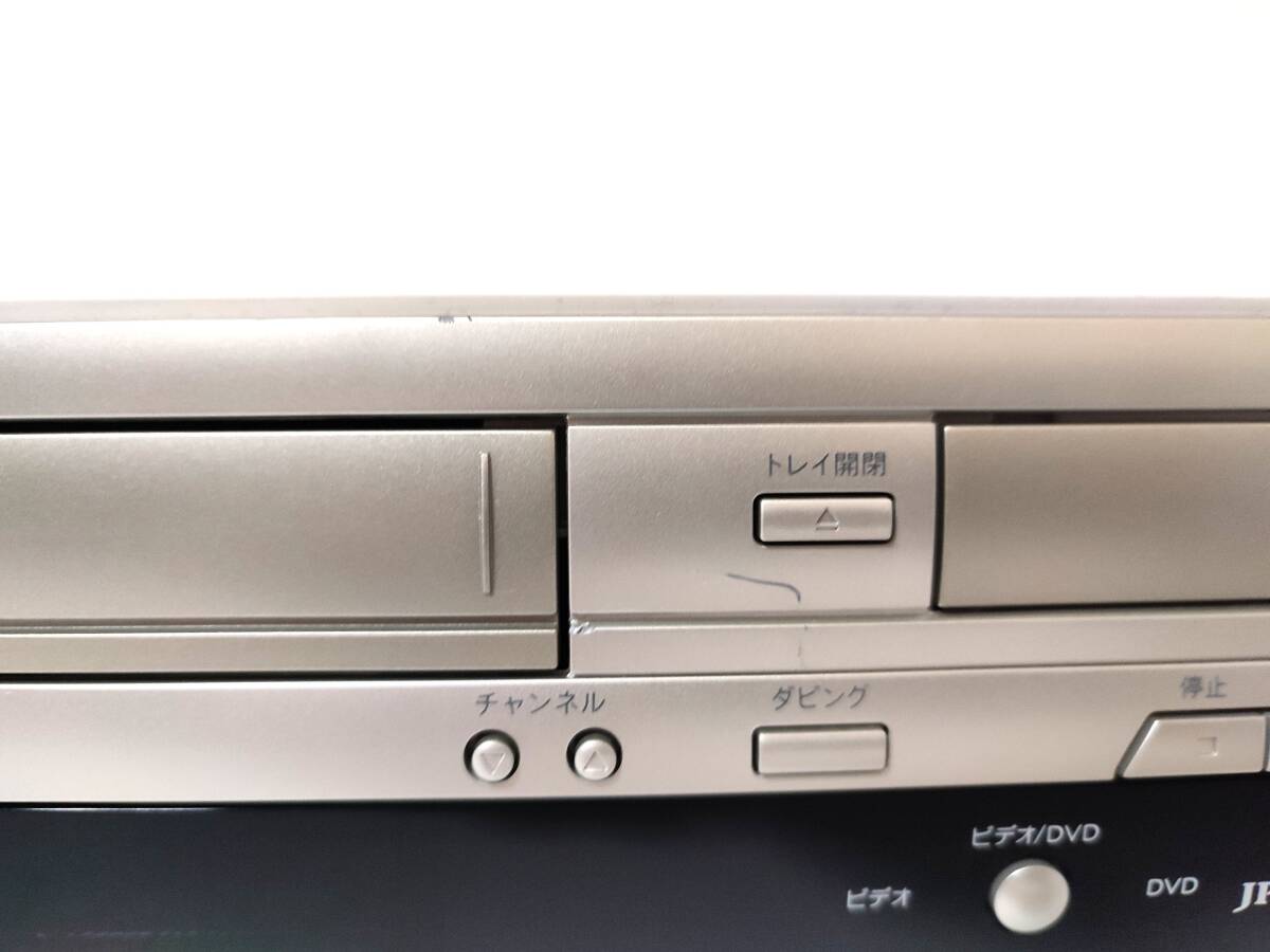 ●整備済み●DX BROADTEC DVR-120V VHS/DVDダビングデッキ リモコン/取説CD付き_フロントパネルに目立つ傷がございます